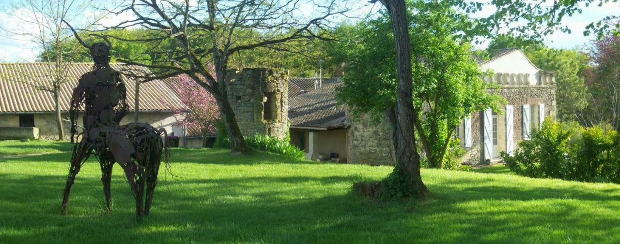 Ancien Haras De La Tour Bed & Breakfast Lamothe-Landerron Eksteriør bilde