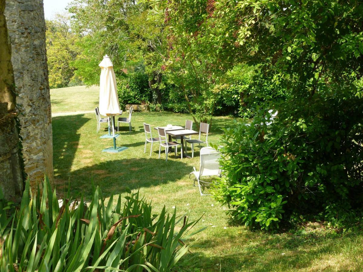 Ancien Haras De La Tour Bed & Breakfast Lamothe-Landerron Eksteriør bilde